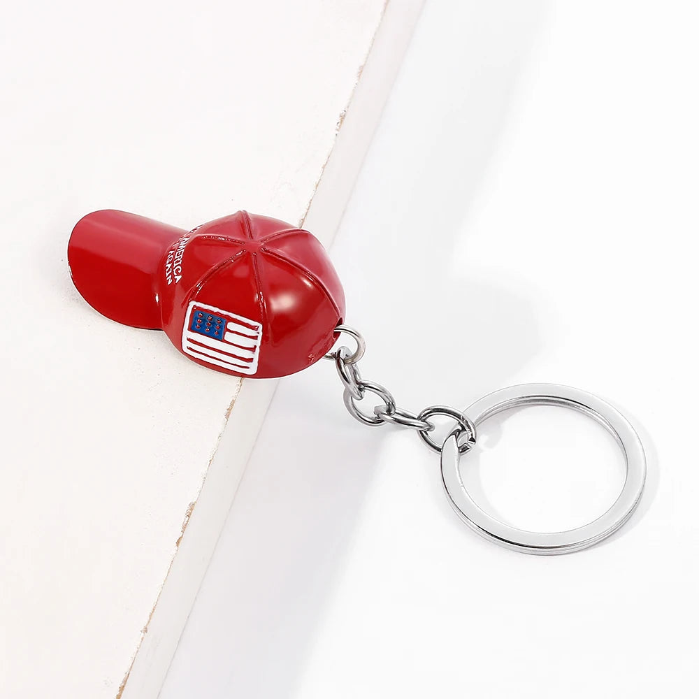 Trump Red Hat Pendant Keychain American Flag Hat Make America Great Again Metal Key Chain for Men Mesh Cap Car Key Ring Jewelry