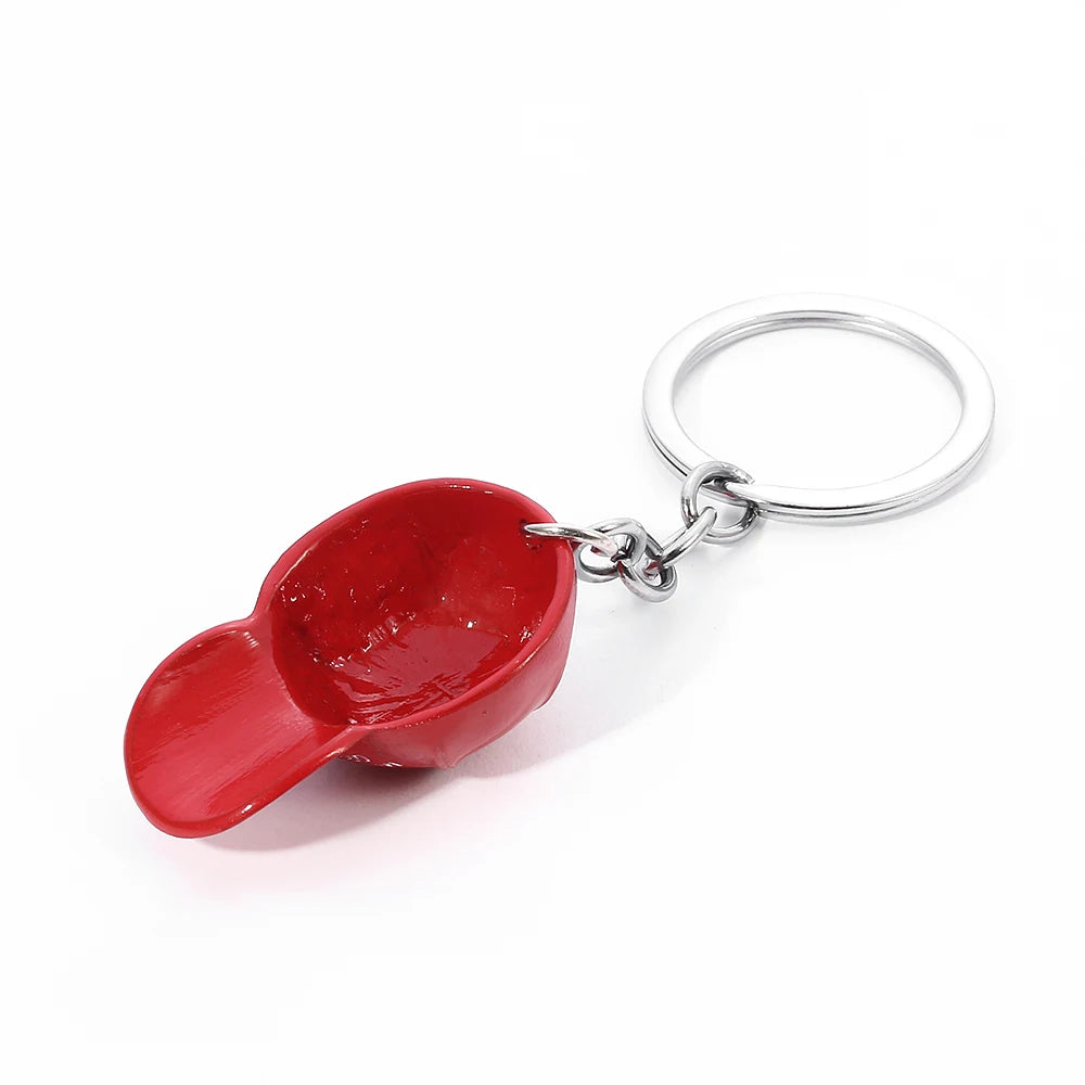 Trump Red Hat Pendant Keychain American Flag Hat Make America Great Again Metal Key Chain for Men Mesh Cap Car Key Ring Jewelry