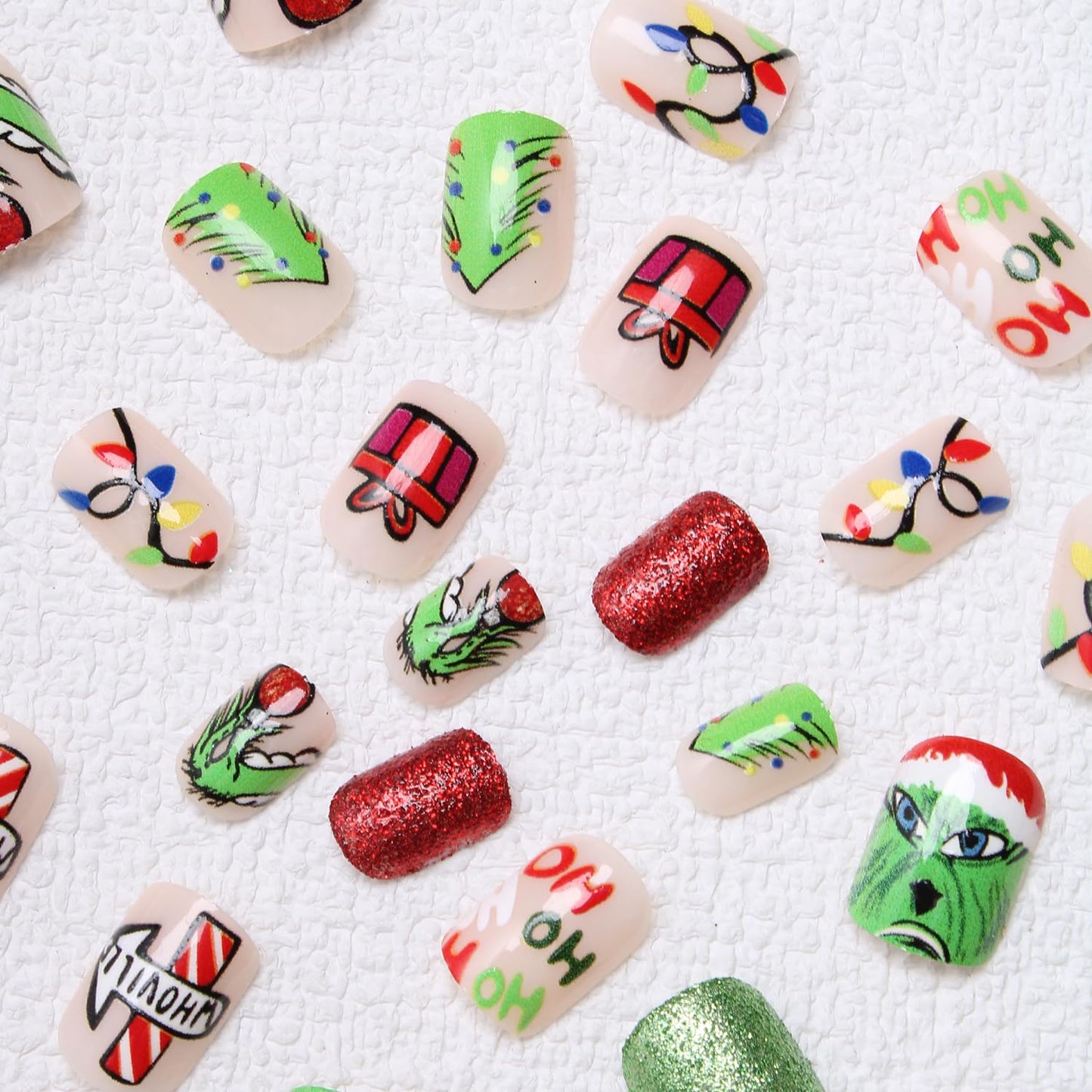 Christmas Fake Nails Short Square Petite Press on Nails Winter Xmas Acrylic Nails Full Cover False Nails with Green Monster Designs Cute Red Stick on Nails Gloss Artificial Nails for Women Manicure