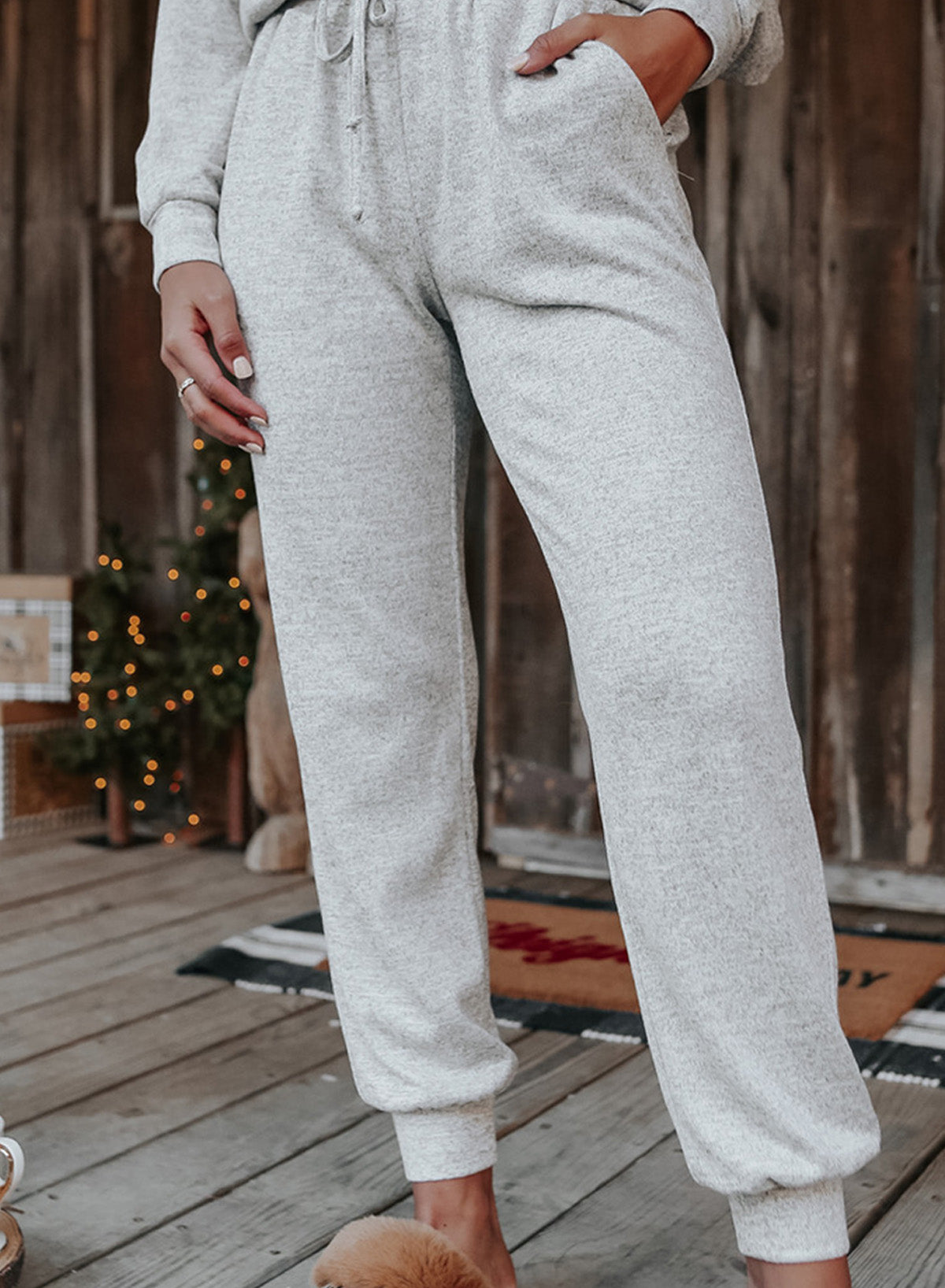 Black Long Sleeve Pullover & Jogger Pants Loungewear Set