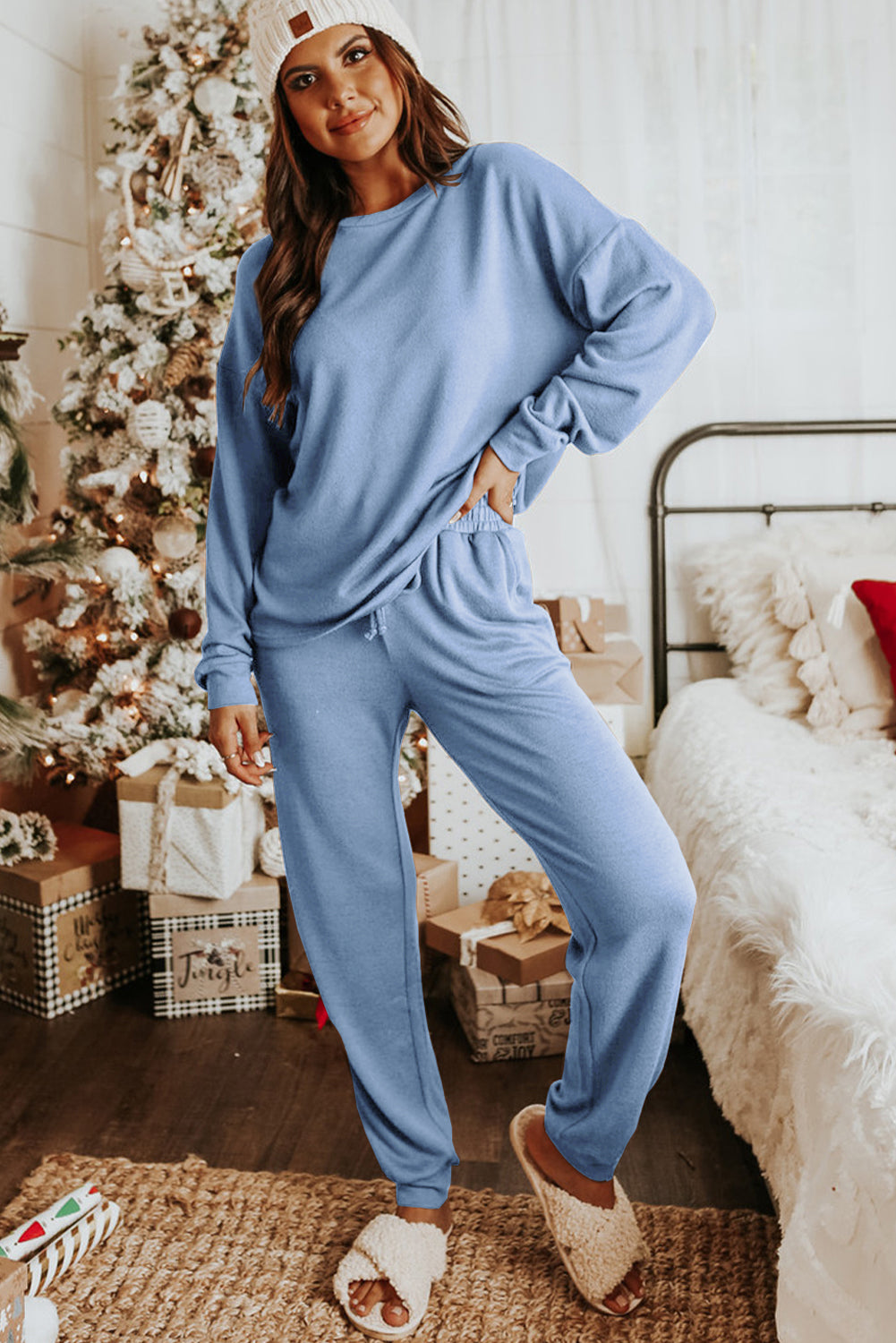 Black Long Sleeve Pullover & Jogger Pants Loungewear Set