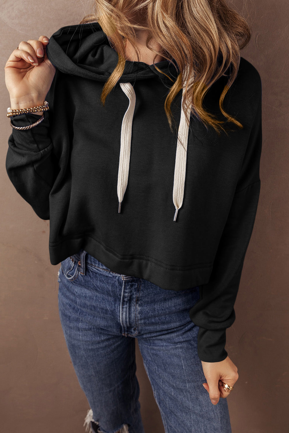 Black Drop Shoulder Drawstring Cropped Hoodie