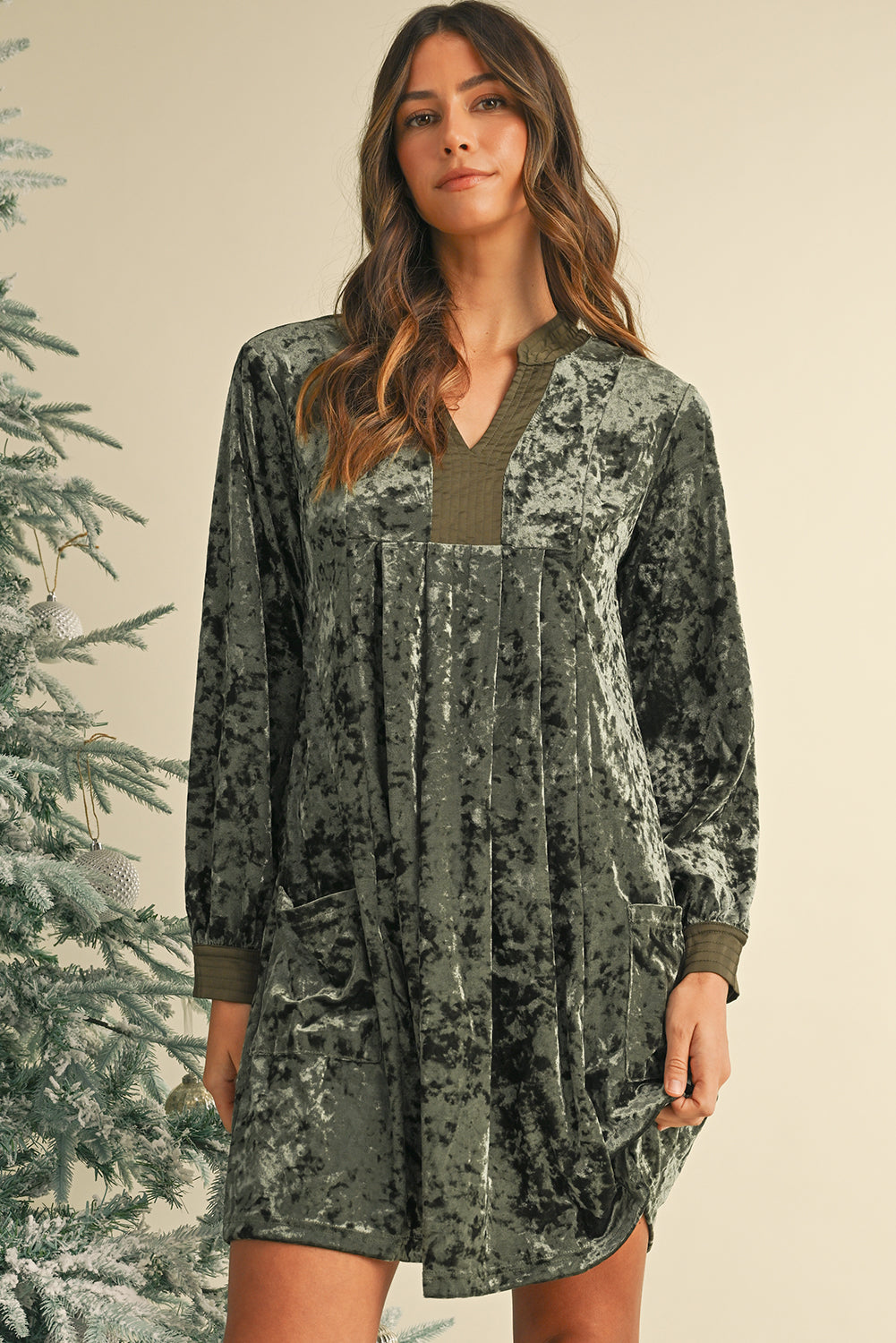 Jungle Green V Neck Pockets Loose Velvet Dress